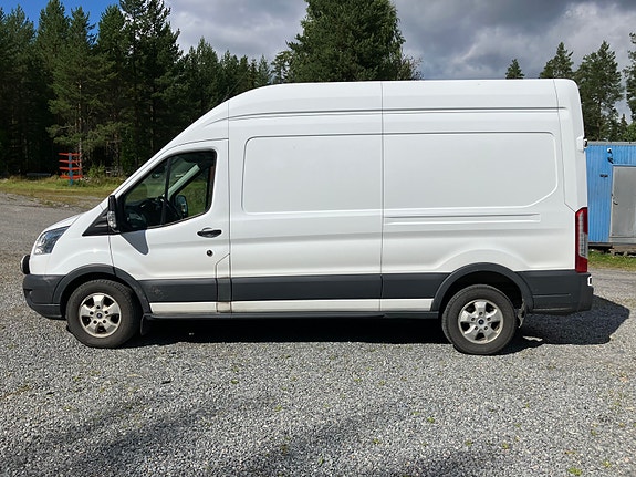 Ford Transit 350 L3 Van 2 of 9