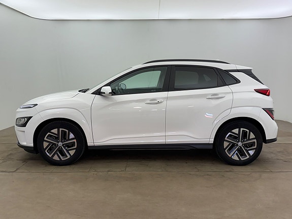 Hyundai Kona 3 of 26