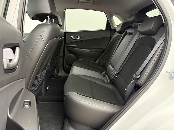 Hyundai Kona 25 of 26