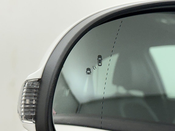 Hyundai Kona 11 of 26