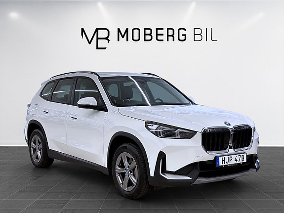 BMW X1 4 of 19
