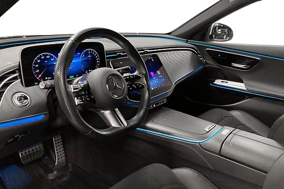 Mercedes-Benz E300 7 of 18
