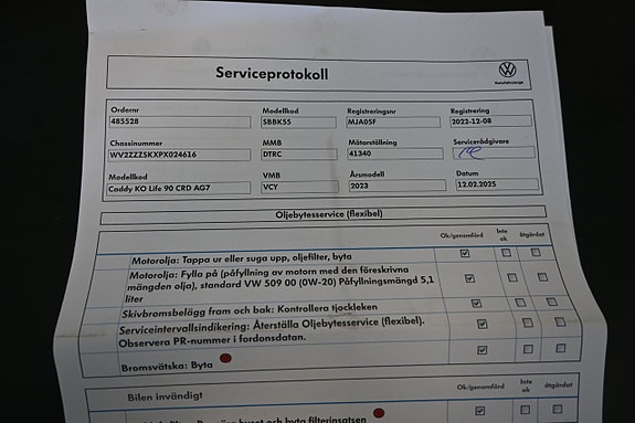 Volkswagen Caddy 22 of 23