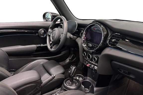 MINI Cooper 6 of 17