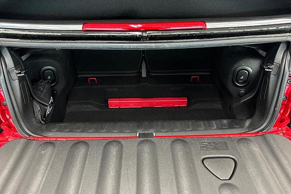 MINI Cooper 10 of 17