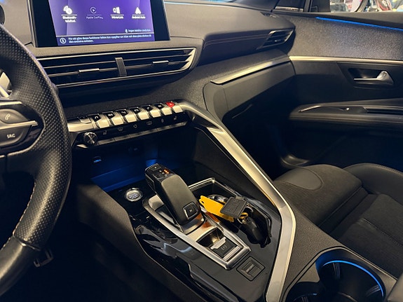Peugeot 3008 16 of 26