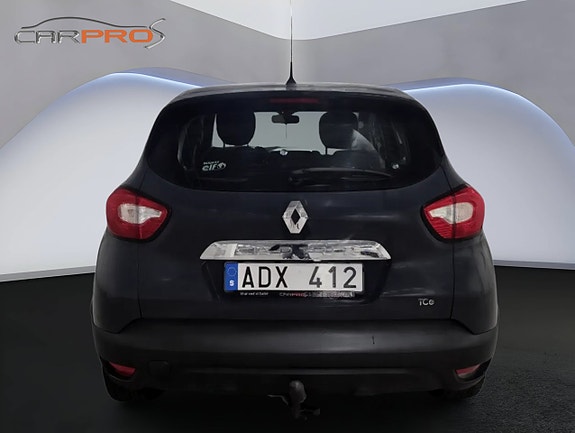 Renault Captur 6 of 12