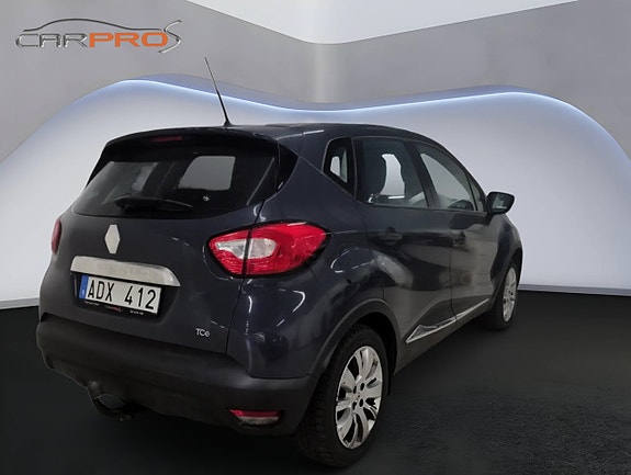 Renault Captur 5 of 12