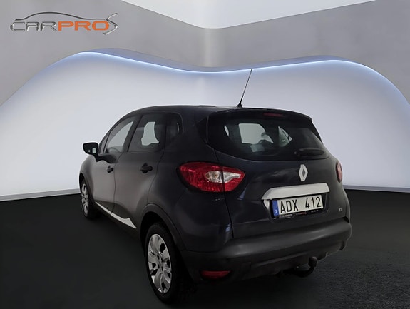 Renault Captur 3 of 12