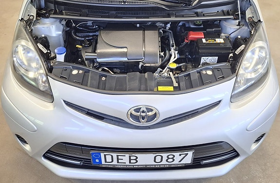 Toyota Aygo 16 of 19