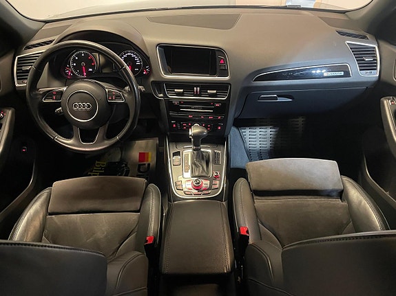Audi Q5 7 of 24