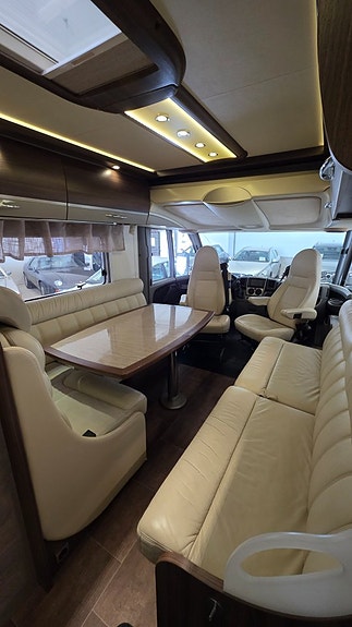 Bürstner Elegans i 810 Långbädd Alde AC Läder 8 of 27