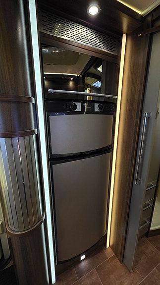 Bürstner Elegans i 810 Långbädd Alde AC Läder 23 of 27