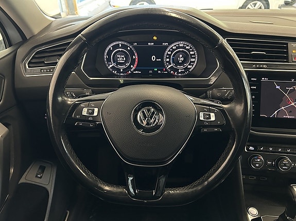 Volkswagen Tiguan Allspace 13 of 25