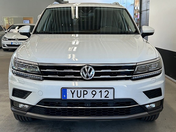 Volkswagen Tiguan Allspace 3 of 25