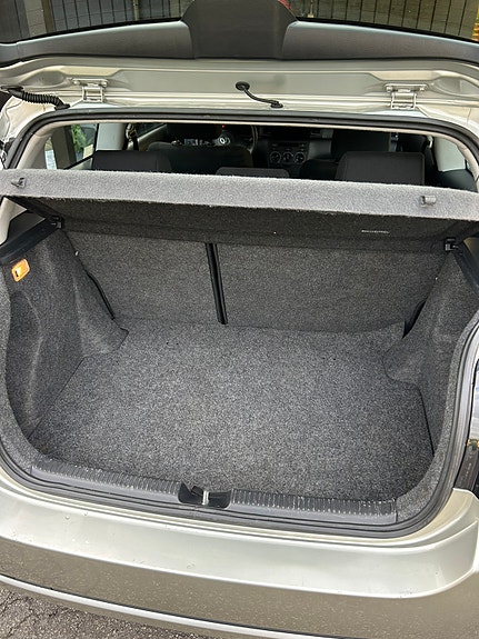 Toyota Corolla 6 of 6