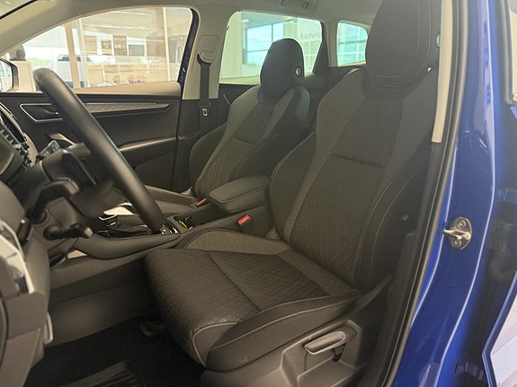 Skoda Karoq 11 of 26