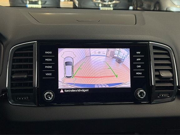 Skoda Karoq 12 of 26