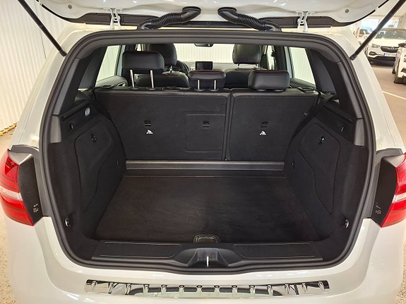 Mercedes-Benz B180 9 of 15