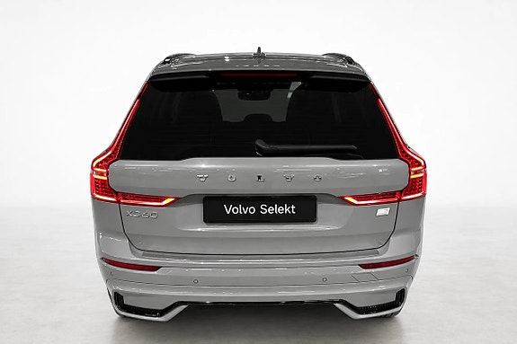 Volvo XC60 13 of 23