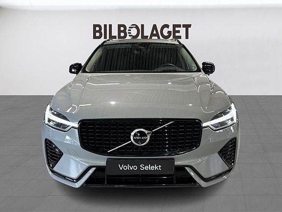 Volvo XC60 15 of 23
