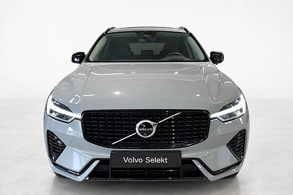 Volvo XC60 15 of 23