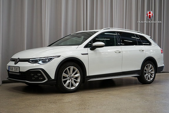 Volkswagen Golf Alltrack 3 of 23