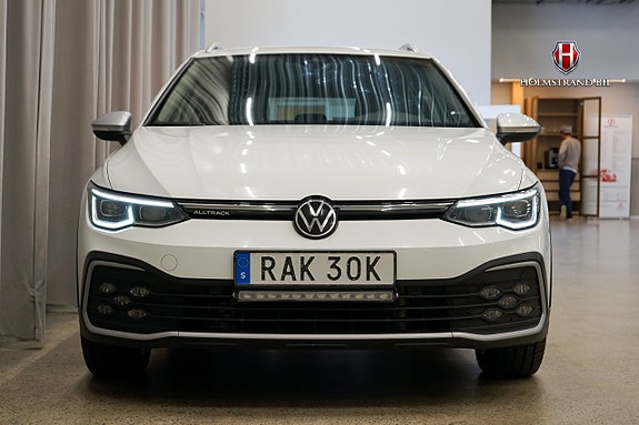 Volkswagen Golf Alltrack 5 of 23