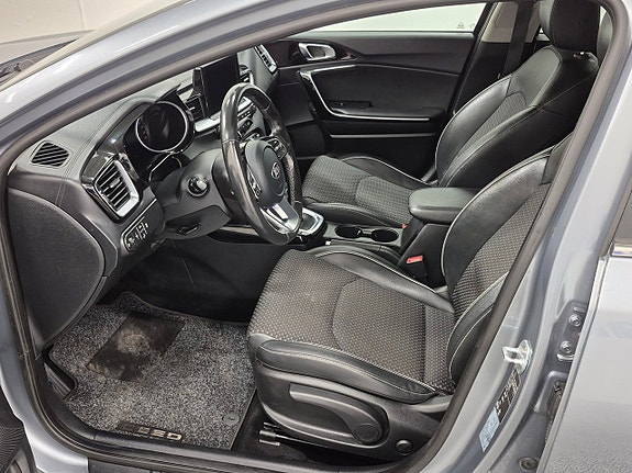 Kia Ceed 2 of 9