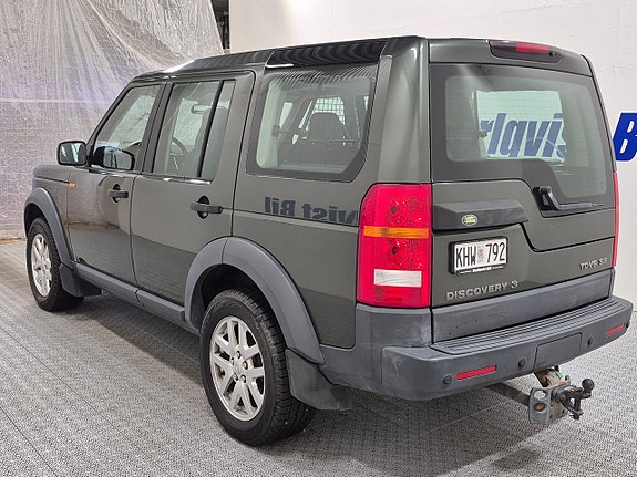 Land Rover Discovery 5 of 10