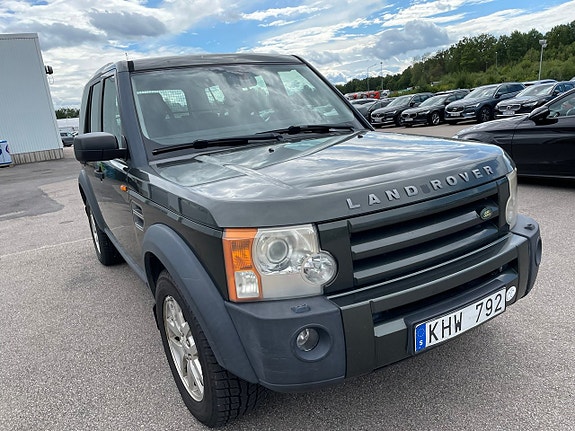 Land Rover Discovery 3 of 10