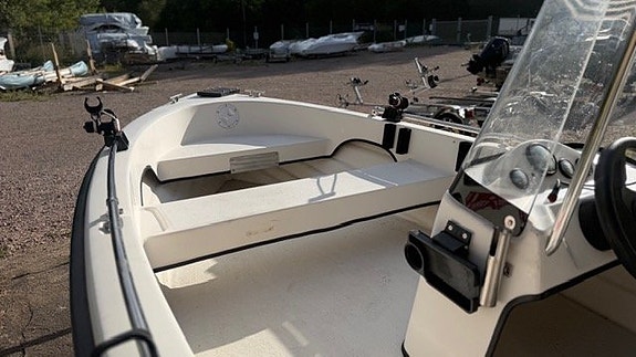 Sandström 430sc/Tohatsu F20 2 of 6