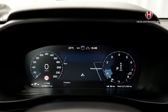 Volvo XC40 15 of 25