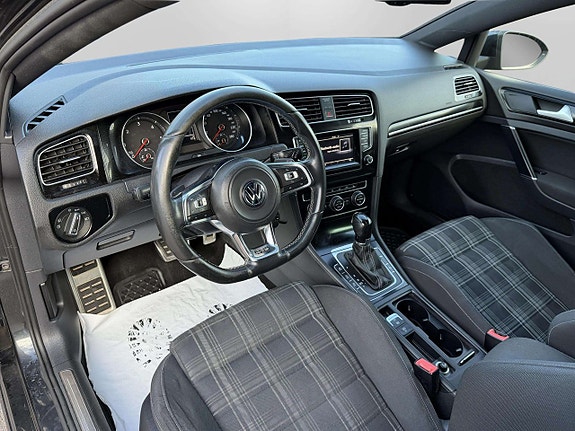 Volkswagen Golf I 14 of 24