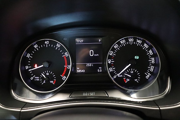 Skoda Fabia 14 of 25