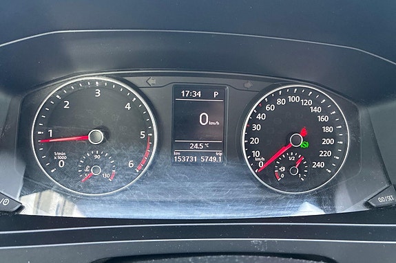 Volkswagen Transporter 14 of 22