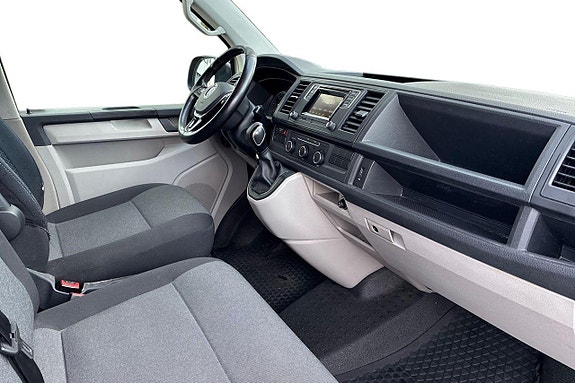 Volkswagen Transporter 16 of 22
