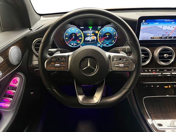 Mercedes-Benz GLC200 11 of 20