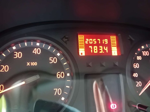 Renault Clio 2 of 11