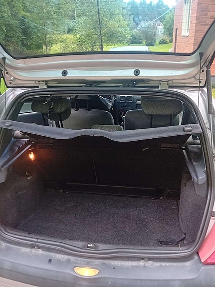 Renault Clio 11 of 11