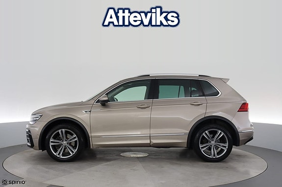 Volkswagen Tiguan 26 of 27