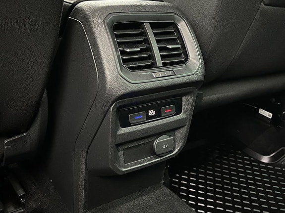 Volkswagen Tiguan 20 of 27
