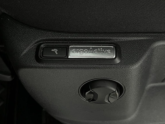 Volkswagen Tiguan 17 of 27