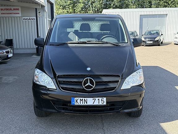 Mercedes-Benz Vito 113 4 of 8
