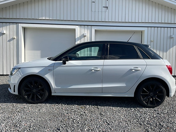 Audi A1 4 of 18