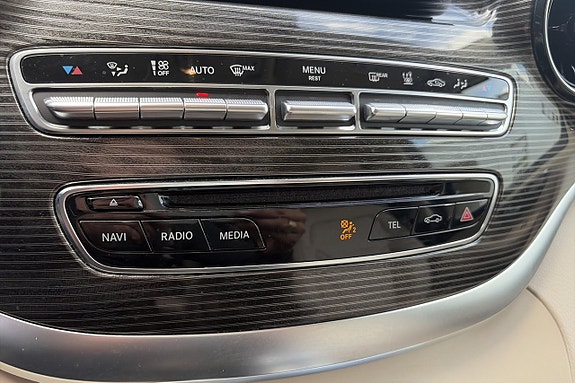 Mercedes-Benz V250 d 19 of 28