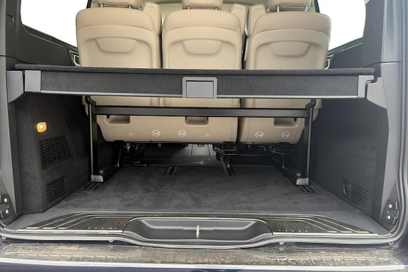 Mercedes-Benz V250 d 26 of 28