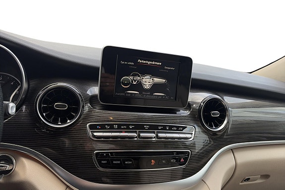 Mercedes-Benz V250 d 17 of 28