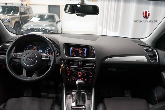 Audi Q5 9 of 15