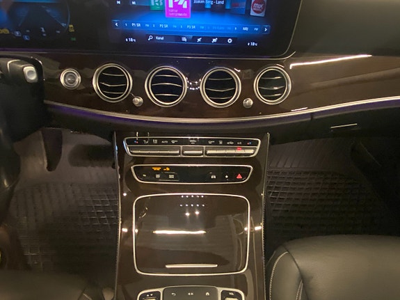 Mercedes-Benz E400 d 8 of 23